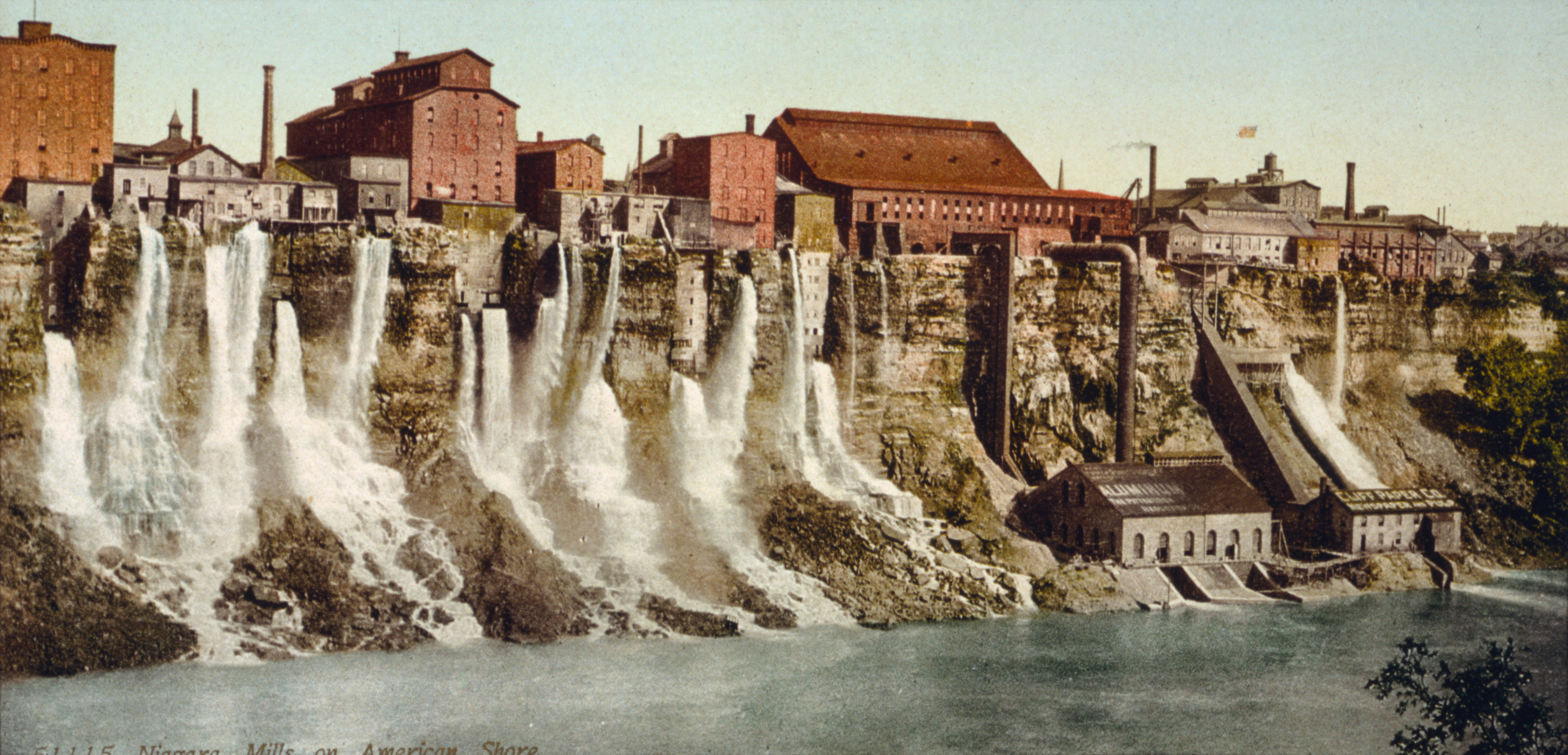 1900年当時のSchoellkopf 発電所（出典：ウィキメディア）